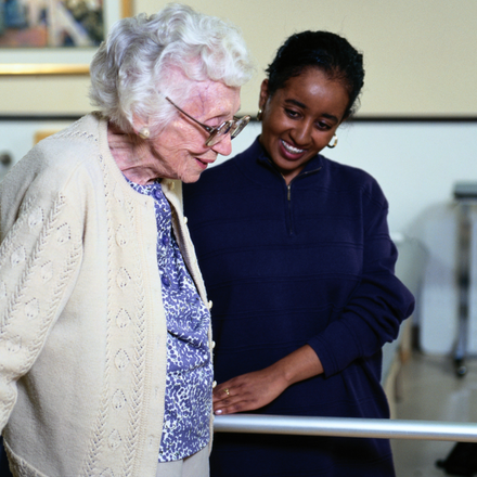 IBenC – Identifying best practices for care-dependent elderly by benchmarking costs and outcomes of community care